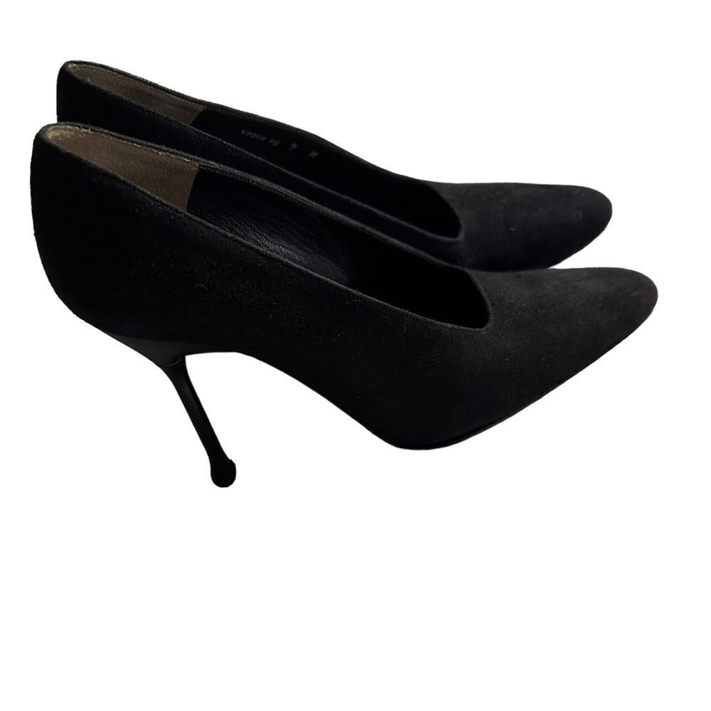 Classic Black Pointed-Toe Heels - Elegant Women's Pumps